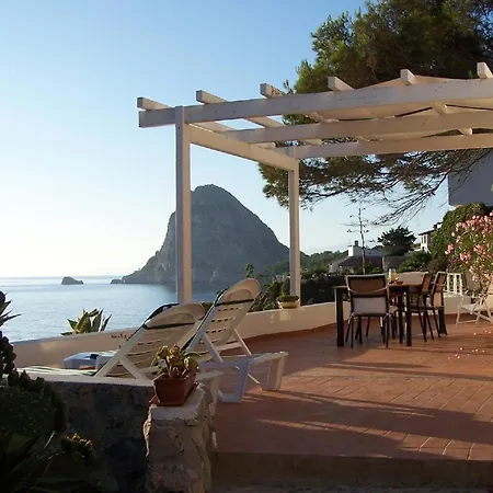 Laura Marie In Aspra Holiday home